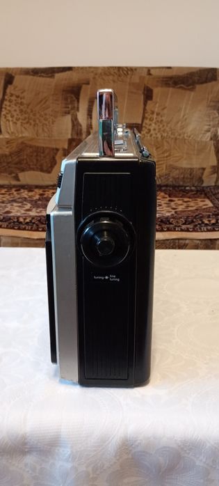 Radio-casetofon SHARP Gf-8585 X