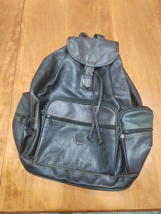 Раница, изкуствена кожа