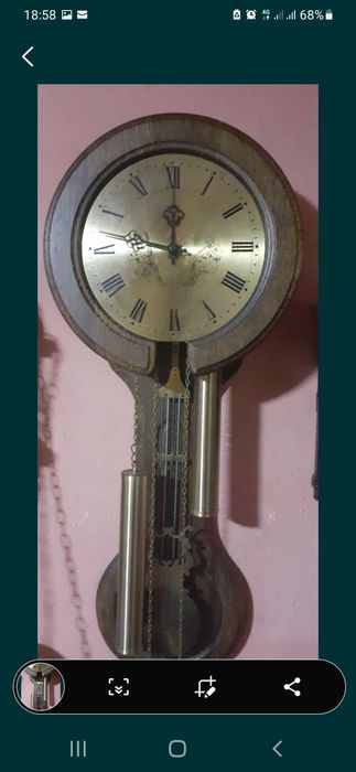 Pendula ,/ ceas vechi de perete.