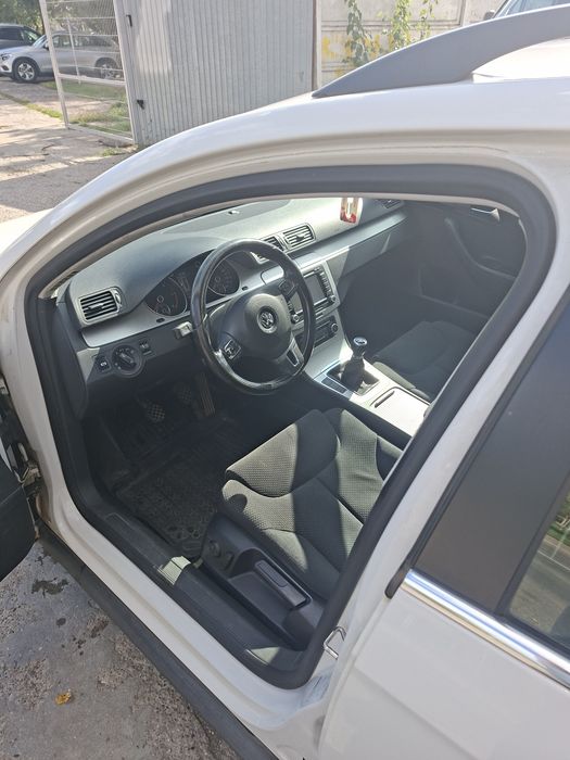 Vand passat b6 an 2010