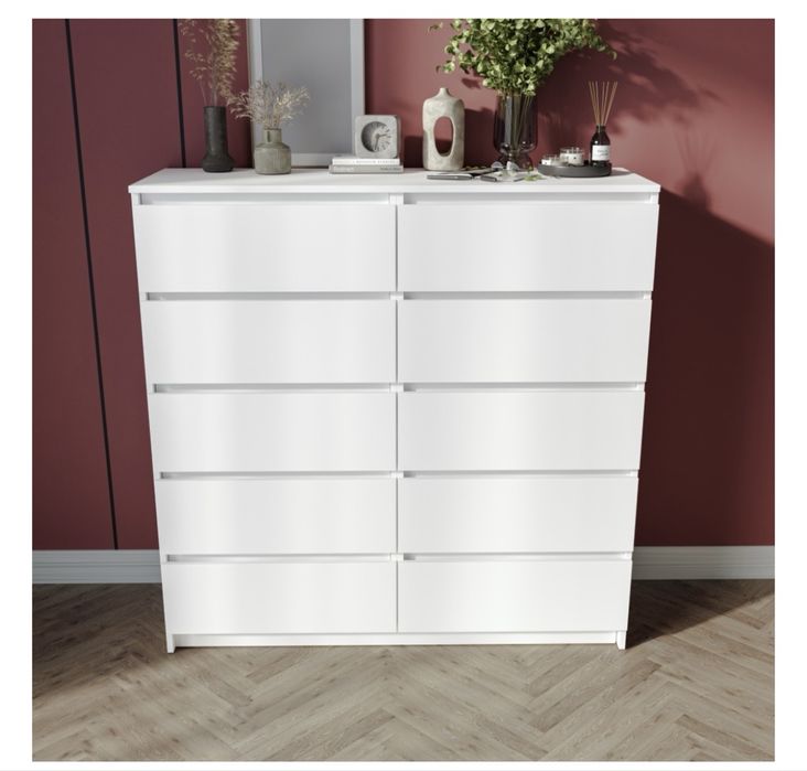 Комод 120 см высоты. Россия