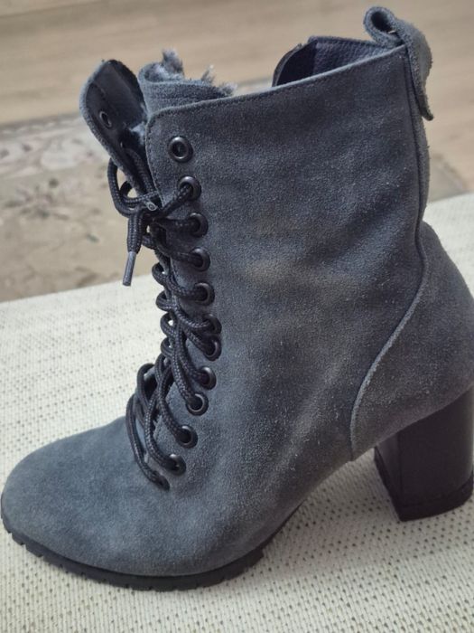 Ботинки зимние женские