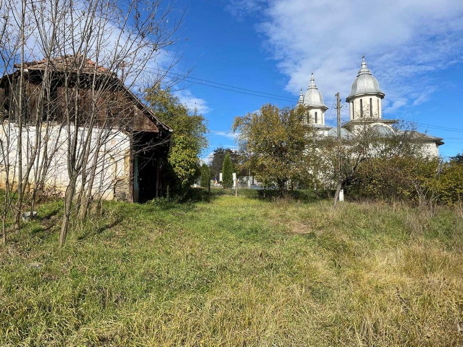 Casa veche cu teren intravilan jud. Mures Mihesu de Campie, centru
