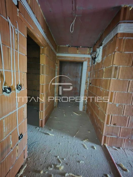 Продава се Многостаен апартамент в Пловдив, Южен - 135 кв.м за 956 €/кв.м - Снимка #7