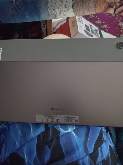 Продава се таблет леново