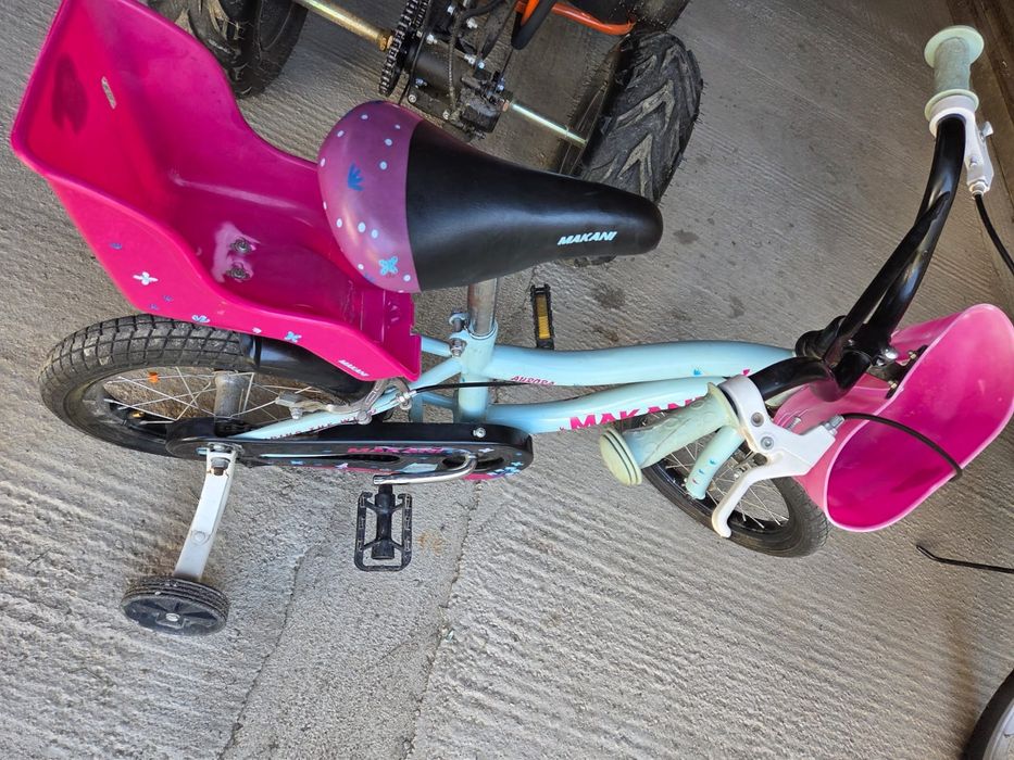 Vând bicicletă pentru copii de 3-5 ani, roti pe 14"