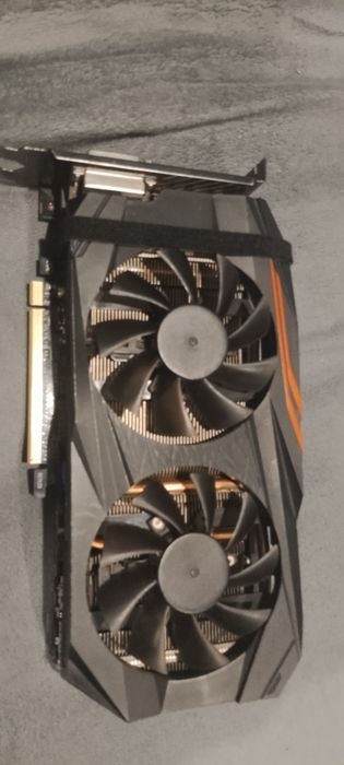 Видеокарта Rx580 Aorus 8gb