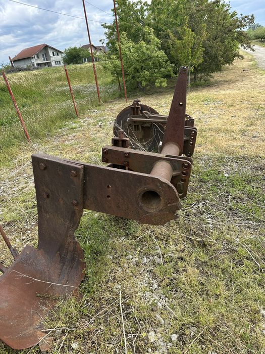 Dislocator de rand pomi fructiferi plug scos pomi