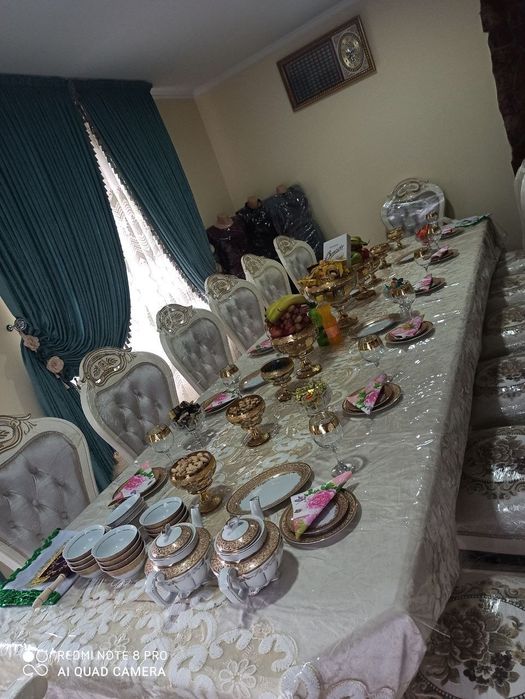 Sotiladi: Stol-stul to‘plami (yong‘oq yog‘och)