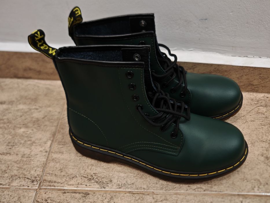 Dr. Martens 1460, ЧИСТО НОВИ