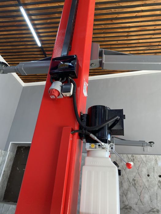 Сдаю в аренду СТО