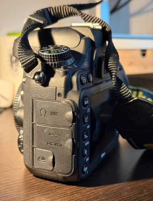 Nikon D610 body