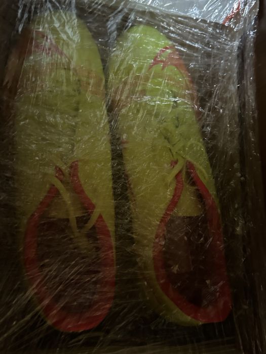 Бутонки найк