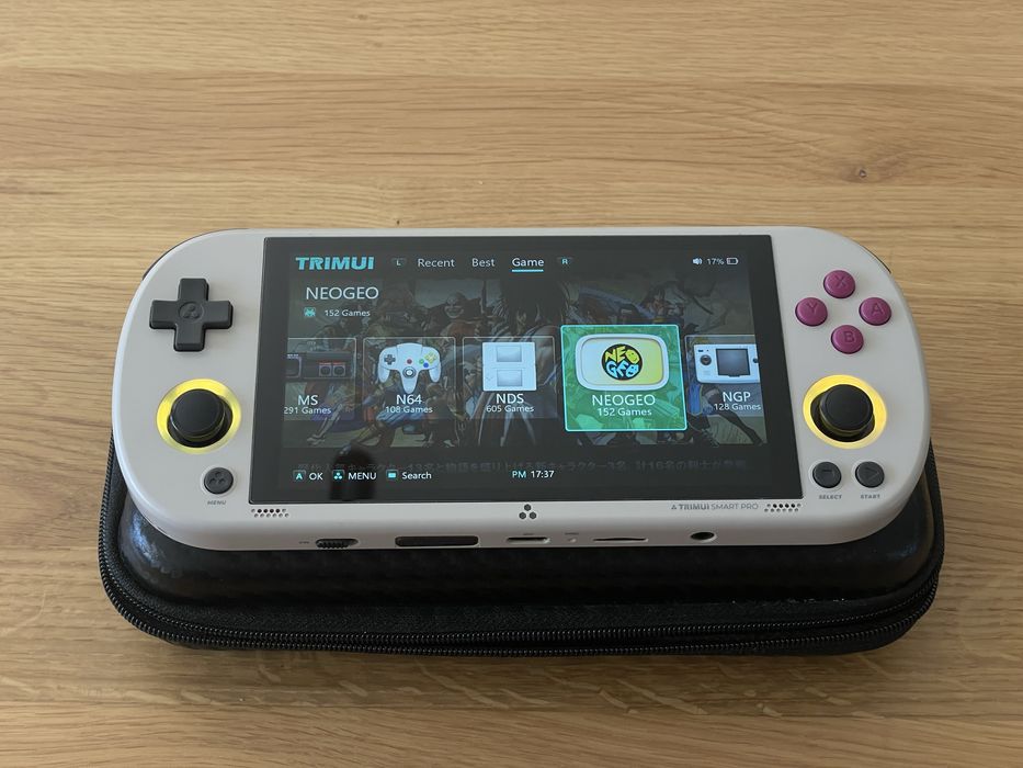 Trimui Smart Pro 256GB – Consolă Retro NOUĂ + Husă