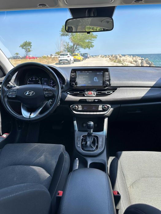 От 18€ ден. Коли под наем – Летище Варна . Rent a Car with NEXT5