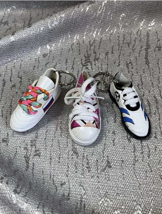 брелки для друзей