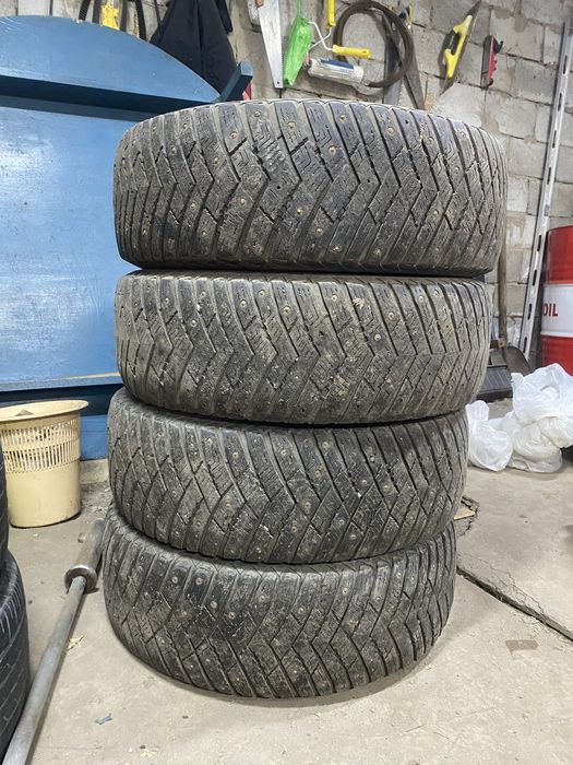 4 шины GoodYear 245/65/17