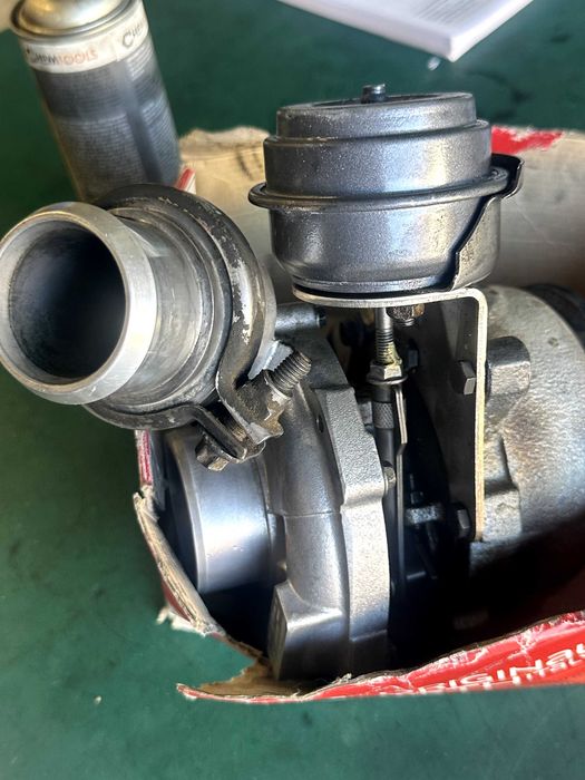 Turbo / Turbina / Turbosuflanta Mercedes Sprinter 311 / 313 Euro 3 Garret 709836