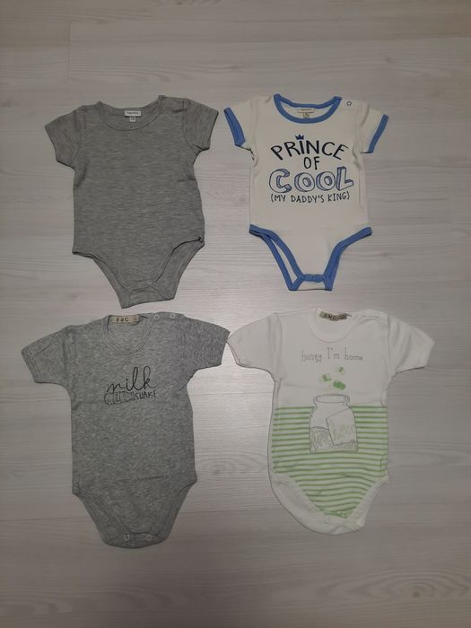 Body bebelus cu mânecă scurta 4 buc , mărimea 74 cm