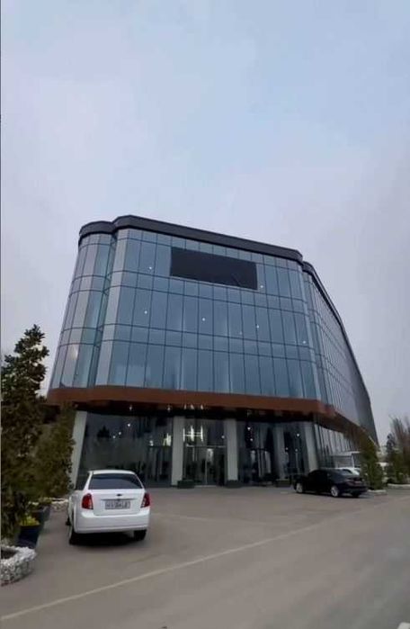 Продаётся шикарное современное 4-х этажное здание