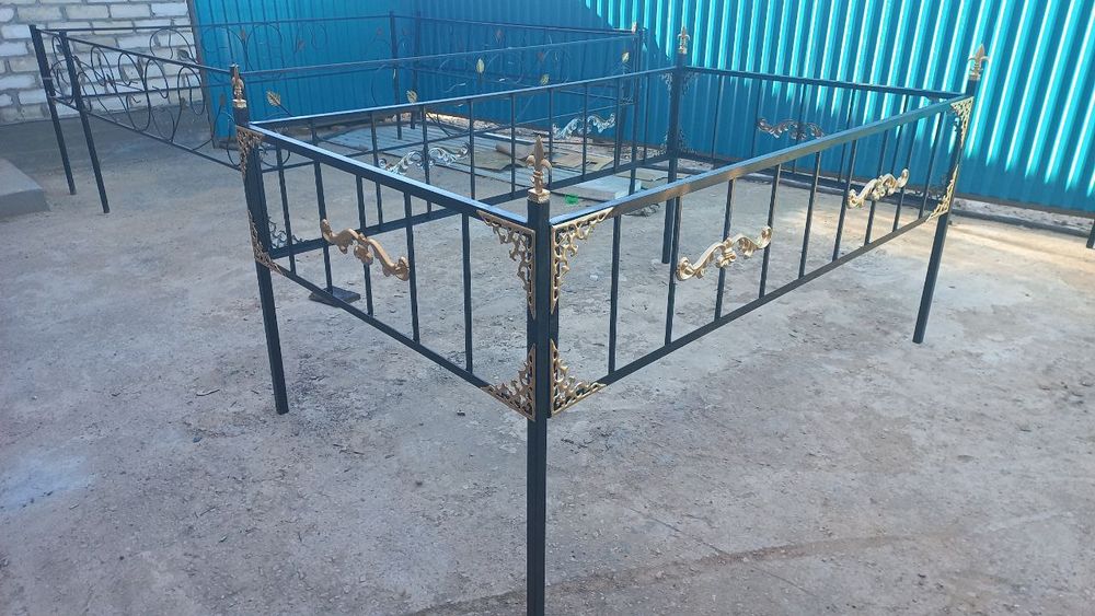 Оградка Калидка Лавка