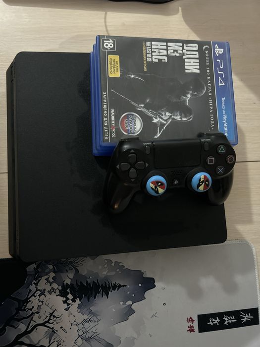 PlayStation PS4 slim