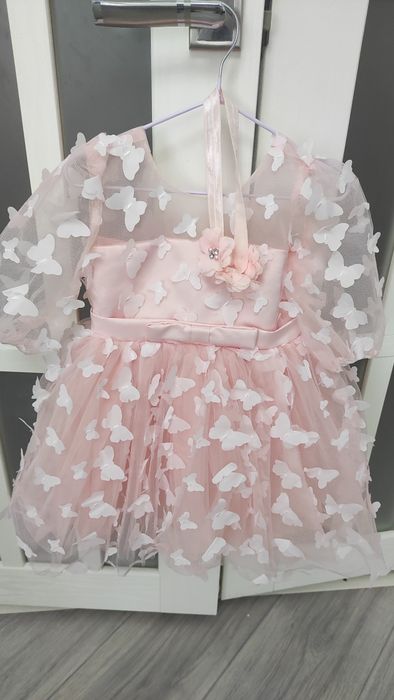 Продам платье на годик