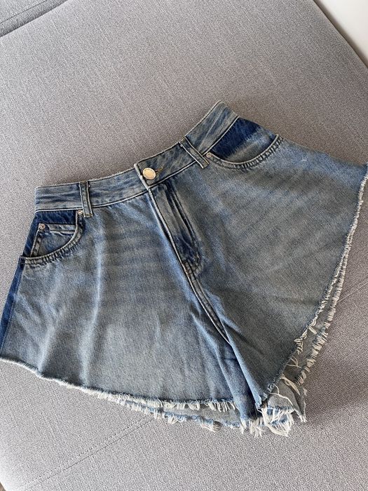 Pinko Denim дънкови къси панталони, размер 26.