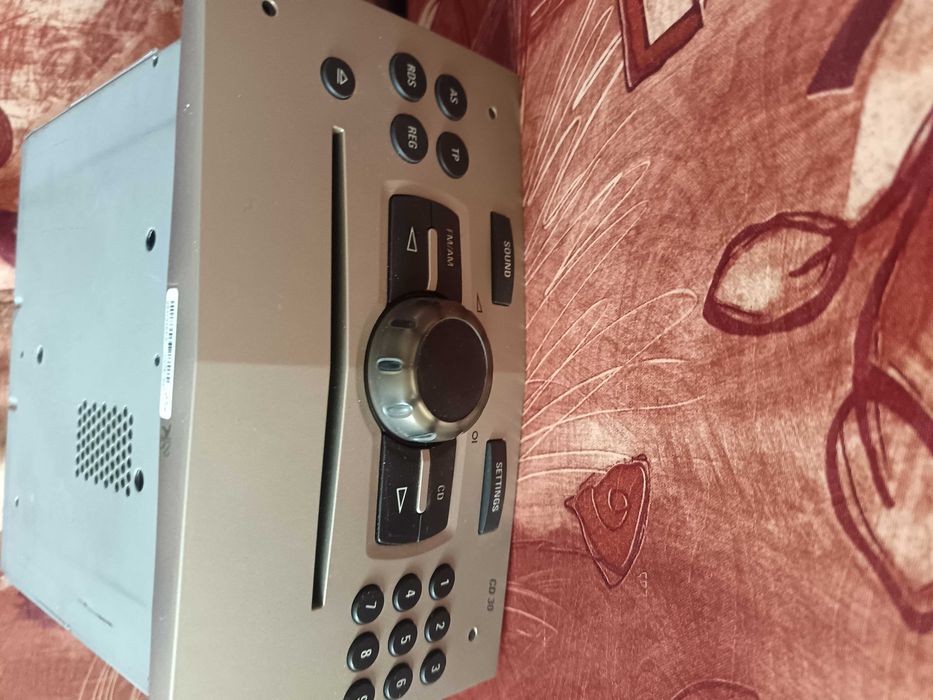 Оригинален CD PLAYER за OPEL CORSA D 1.2 2008