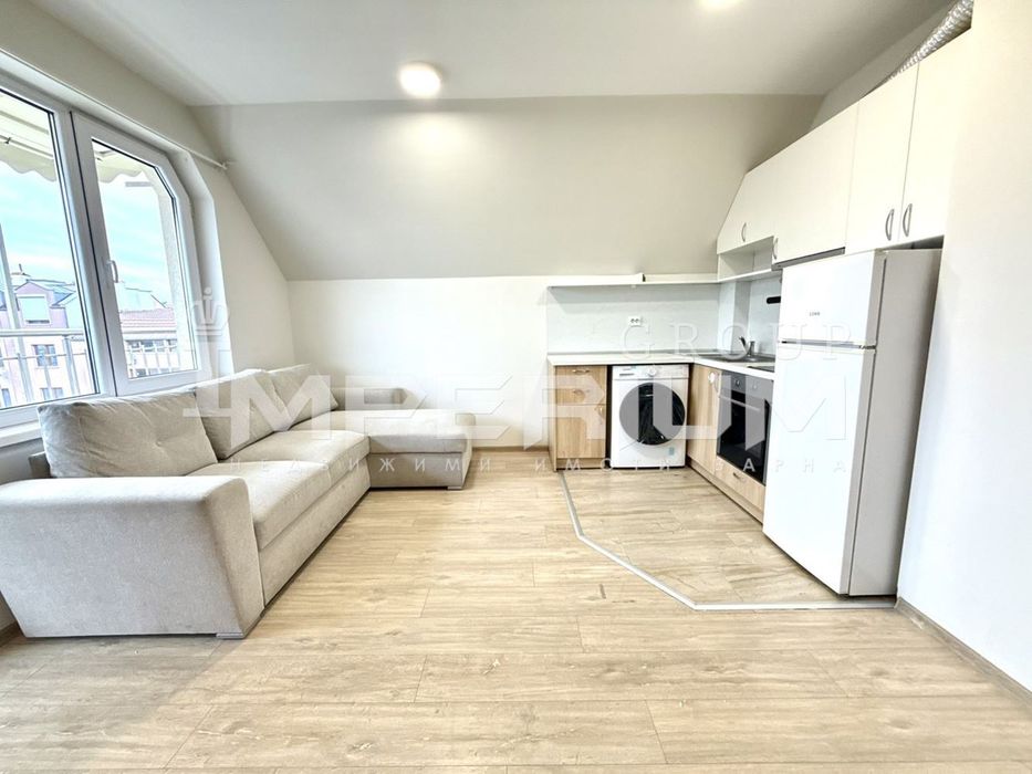 Дава се под наем Тристаен апартамент в Варна, Базар Левски - 80 кв.м за 498.27 € - Снимка #1