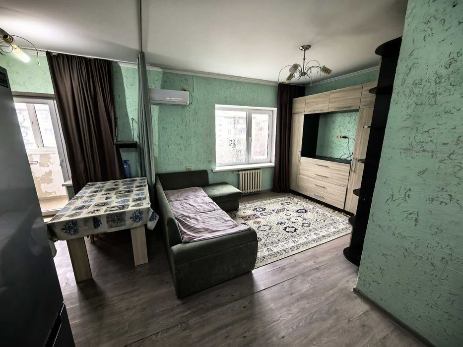 Продается 2 комнатная квартира в  третьем микрорайоне