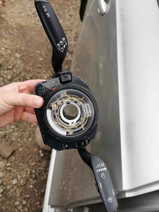 spira volan audi a4 b8 audi a5 8r0953568q