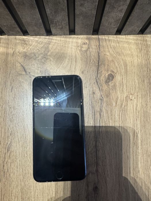 Айфон 7+ 128 г.