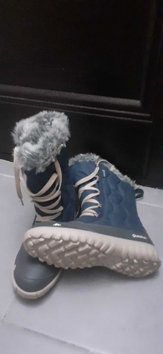 Vand cizme dama Quechu Decathlon Warm 500, stare foarte buna, 70 lei