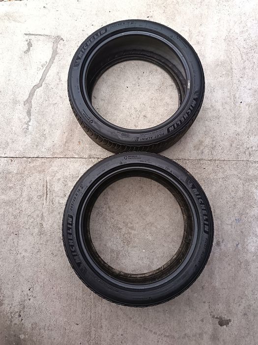 2бр. зимни гуми Michelin Pilot Alpin 5 размер 245/40r19