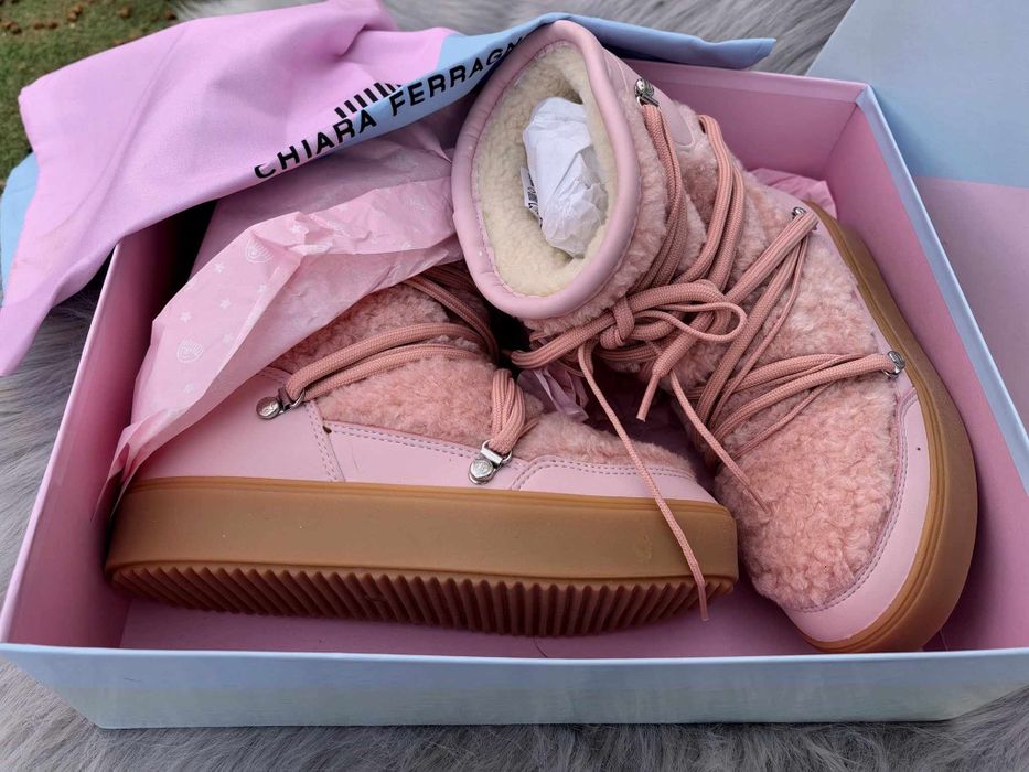 Chiara Ferragni оригинални дамски апрески нови еко кожа и овча вълн 38