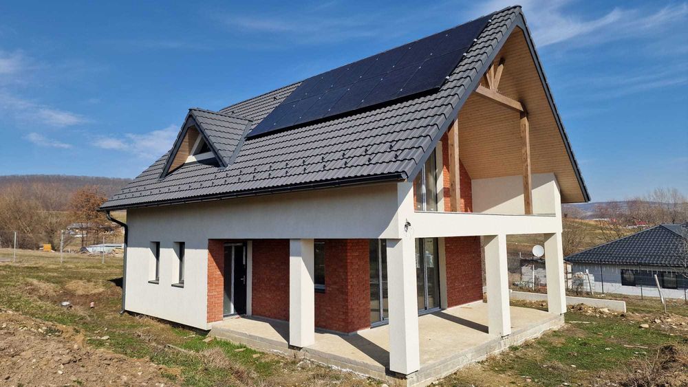 2 Case individuale deosebite in Gilau, zona motelului, teren 800 mp!