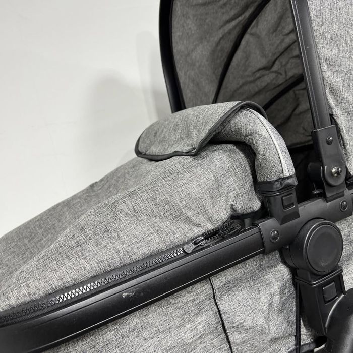 Продам коляску трансформер 2в1