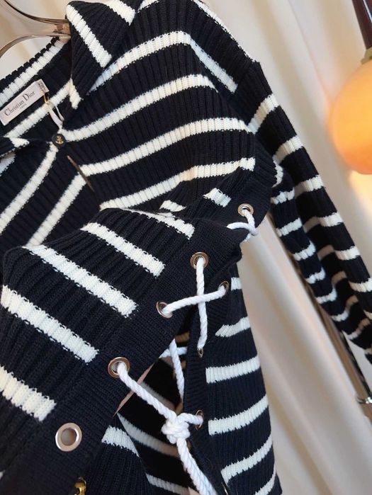 Pulover Dior - calitate premum prezentare completa