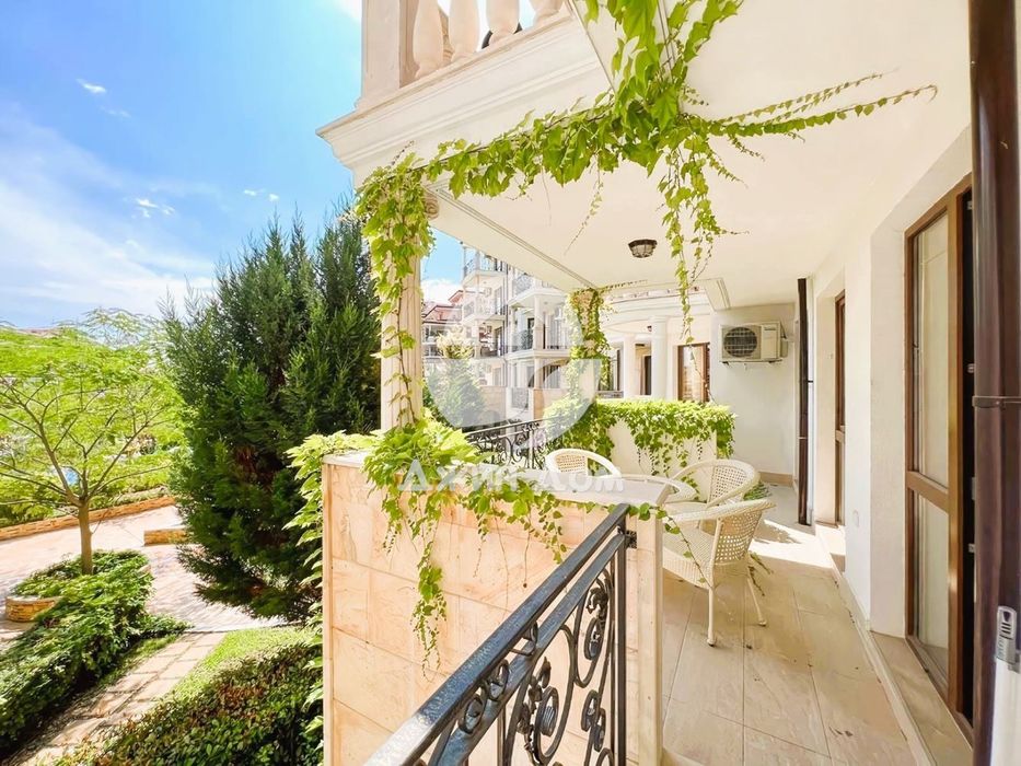 Продава се Тристаен апартамент в Несебър - 99 кв.м за 1768 €/кв.м - Снимка #12