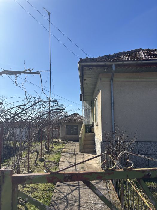 Продава се Къща в с. Сребърна, Област Силистра - 90 кв.м за 198 €/кв.м - Снимка #3