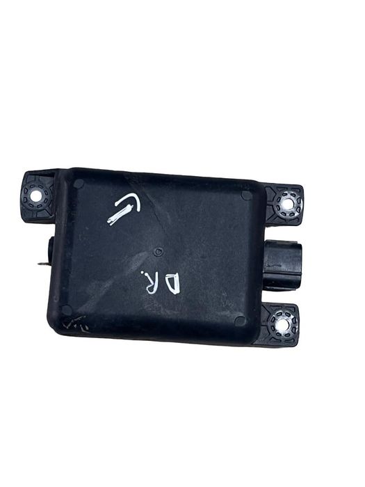 Modul De Control Unghi Mort Dreapta Suzuki Sx4 S-Cross Jy 2013 -> 3F500-63T01