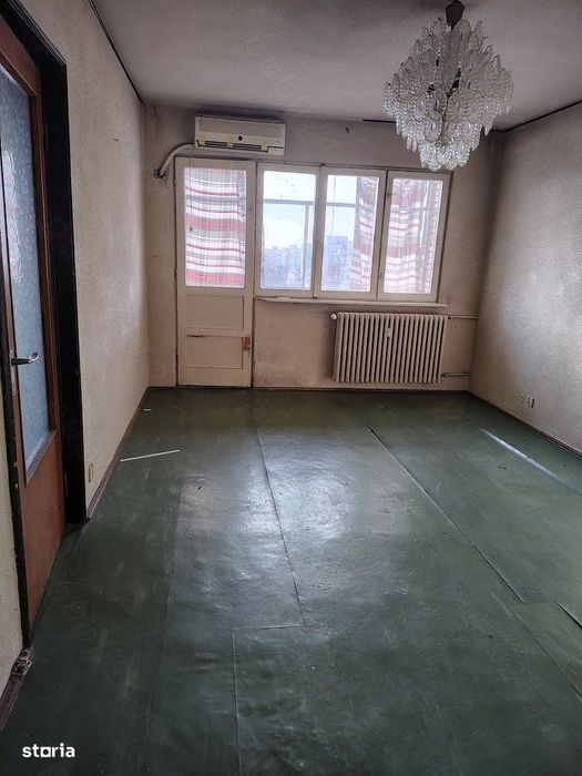 2 camere // decomandat // 50mp