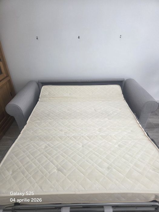 Vând ccanapea in stare perfectă aproape nouă!