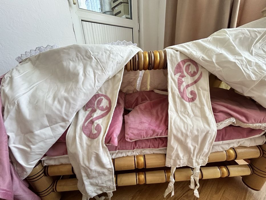 Бесик колыбель (бесік) для девочки