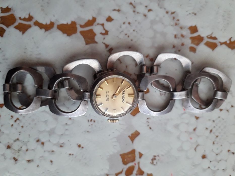 Vand ceas mechanic din argint