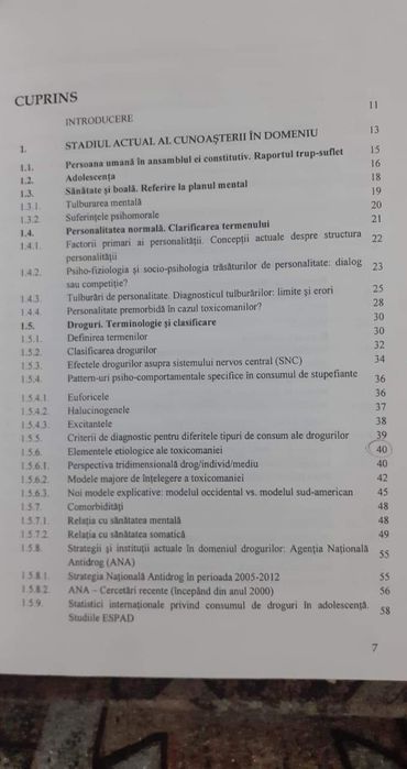 Carte Adolescenții și drogurile, profesor Carmen Barbat