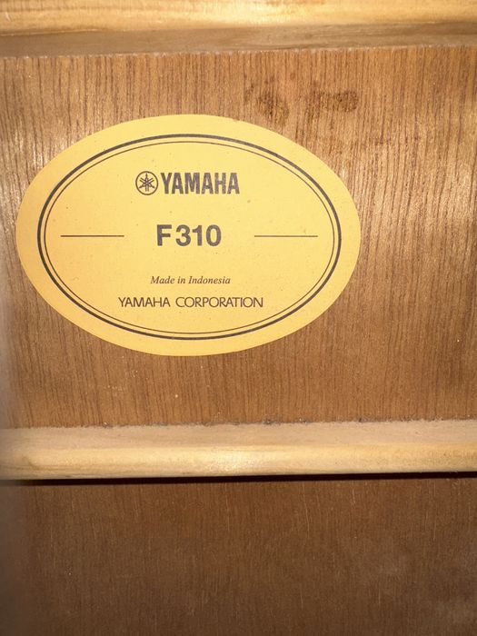 Gitara Yamaha F310 orginal