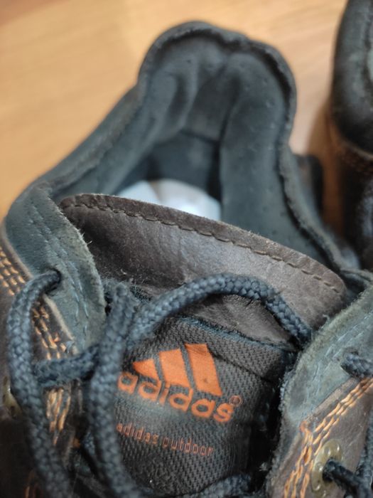 Ботинки кроссовки Adidas