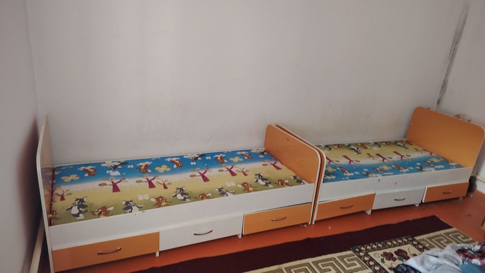 Детский диван 2 штук